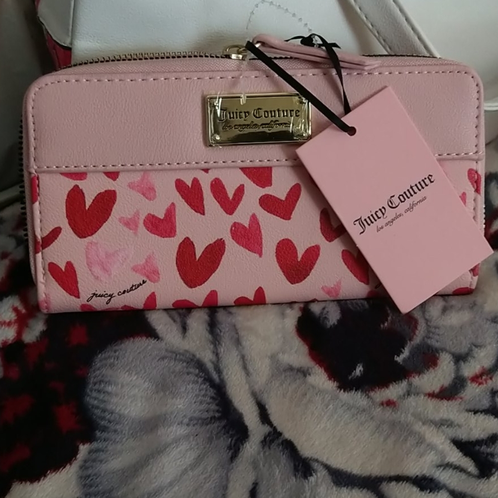 Juicy couture zip wallet.